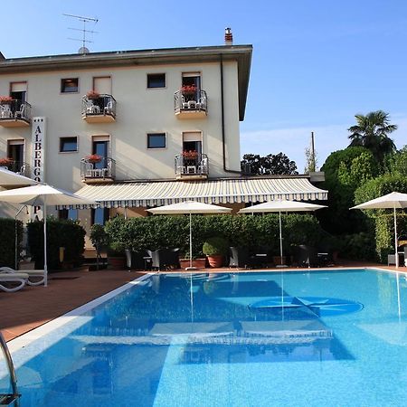 Albergo Ristorante Papa Peschiera del Garda Bagian luar foto