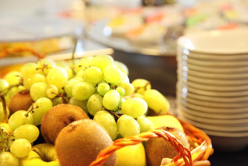 Albergo Ristorante Papa Peschiera del Garda Bagian luar foto